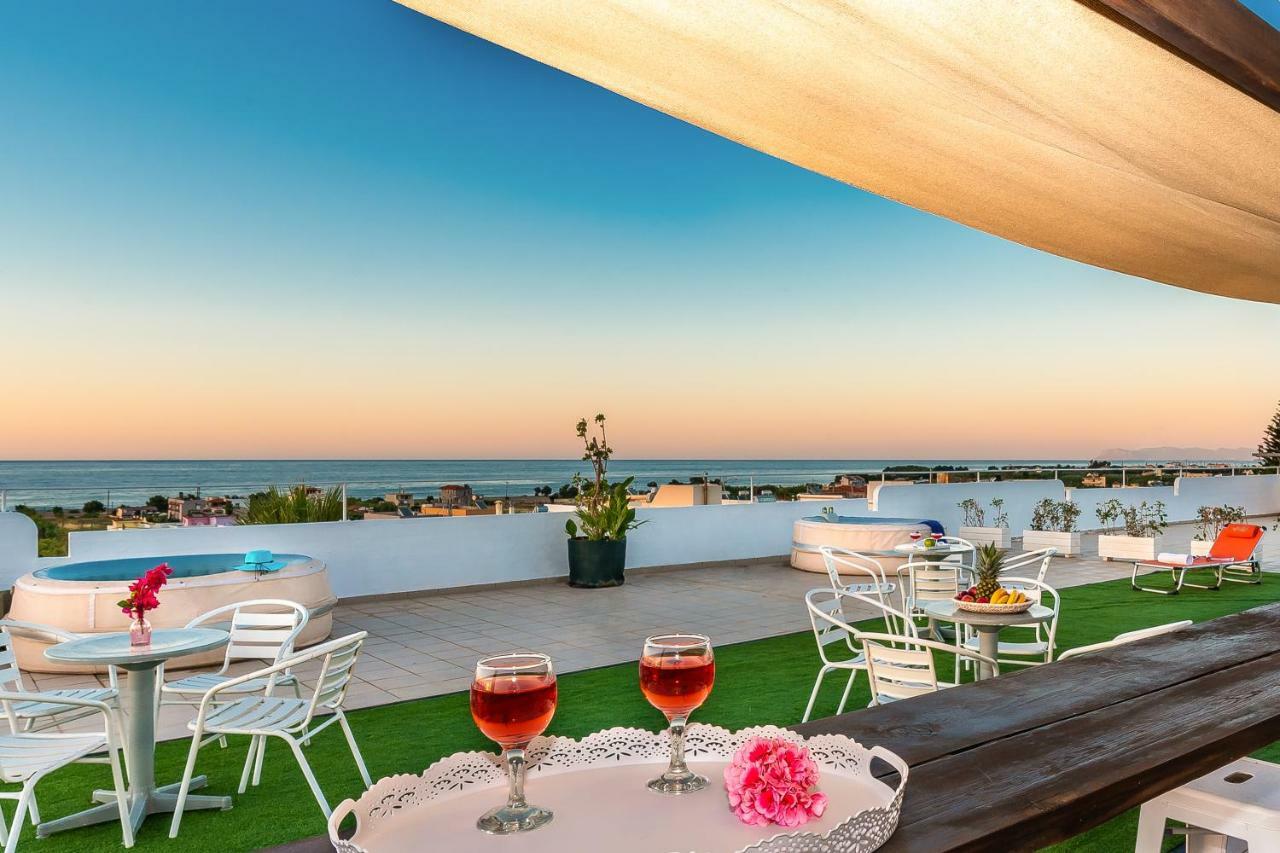 Louladakis Apartments Kolymbari Extérieur photo